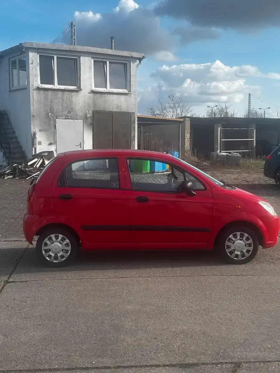 Gebraucht Chevrolet Matiz 52 PS (38 kW) 2007 Rot Kleinwagen