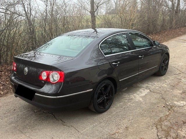 Gebraucht VW Passat Comfortline 116 PS (85 kW) 2005 Braun Limousine