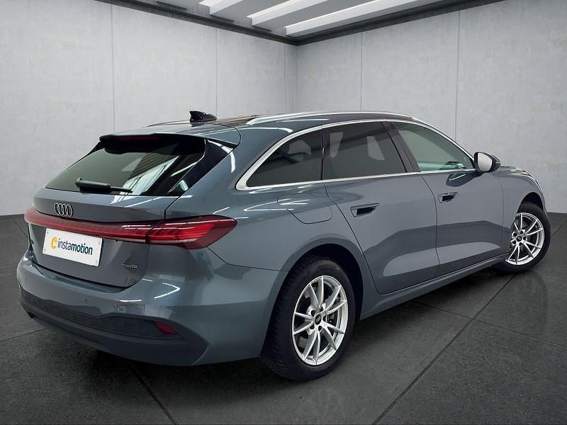 Gebraucht Audi A5 204 PS (150 kW) 2025 Blau Kombi