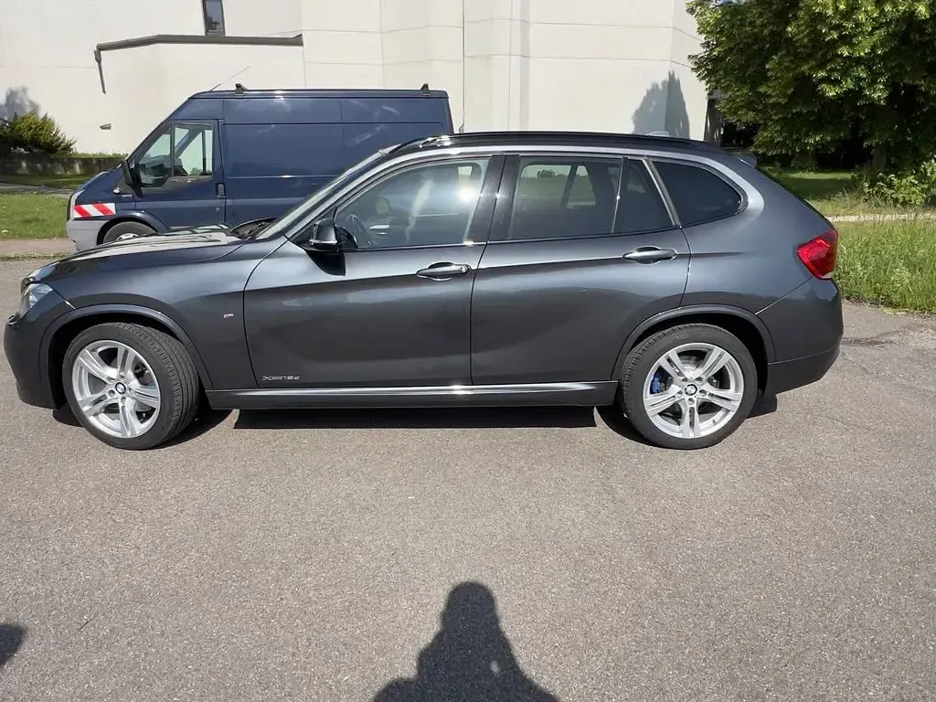 Gebraucht BMW X1 Performance 143 PS (105 kW) 2015 Grau SUV