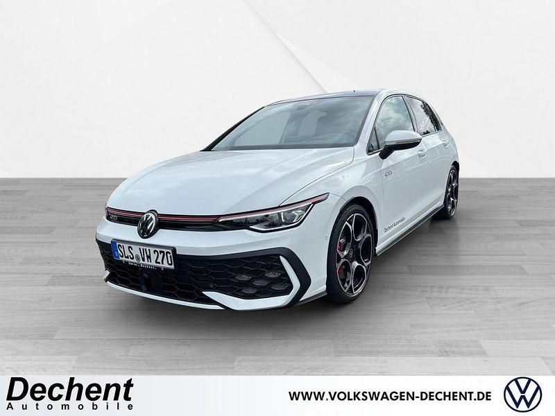 Weiß Gebraucht 2024 VW Golf VIII GTI Kleinwagen | 44.550 € (Teuer) - Bild 1/4