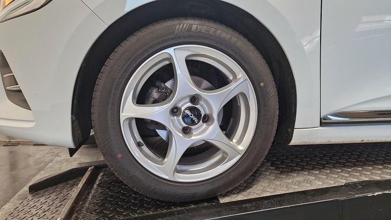 Gebraucht Renault Clio V Experience 101 PS (74 kW) 2020 Weiß Kombi