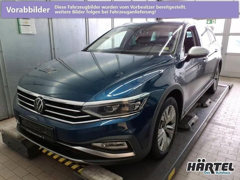 Gebraucht VW Passat Alltrack 200 PS (147 kW) 2022 Aquamarinblau (blue), metallic Kombi