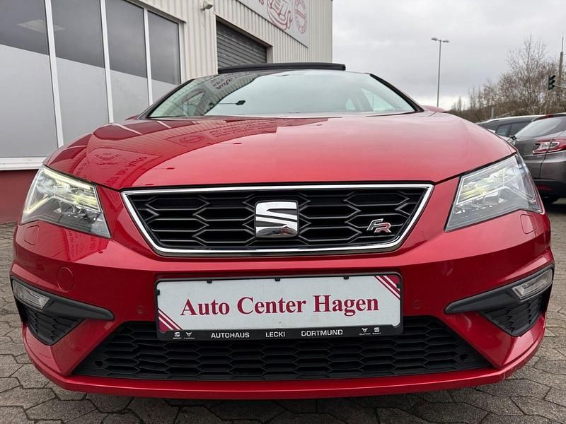Gebraucht Seat Leon FR 125 PS (91 kW) 2018 Rot Limousine