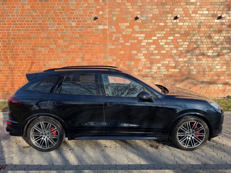 Gebraucht Porsche Cayenne GTS 441 PS (324 kW) 2015 Blau SUV