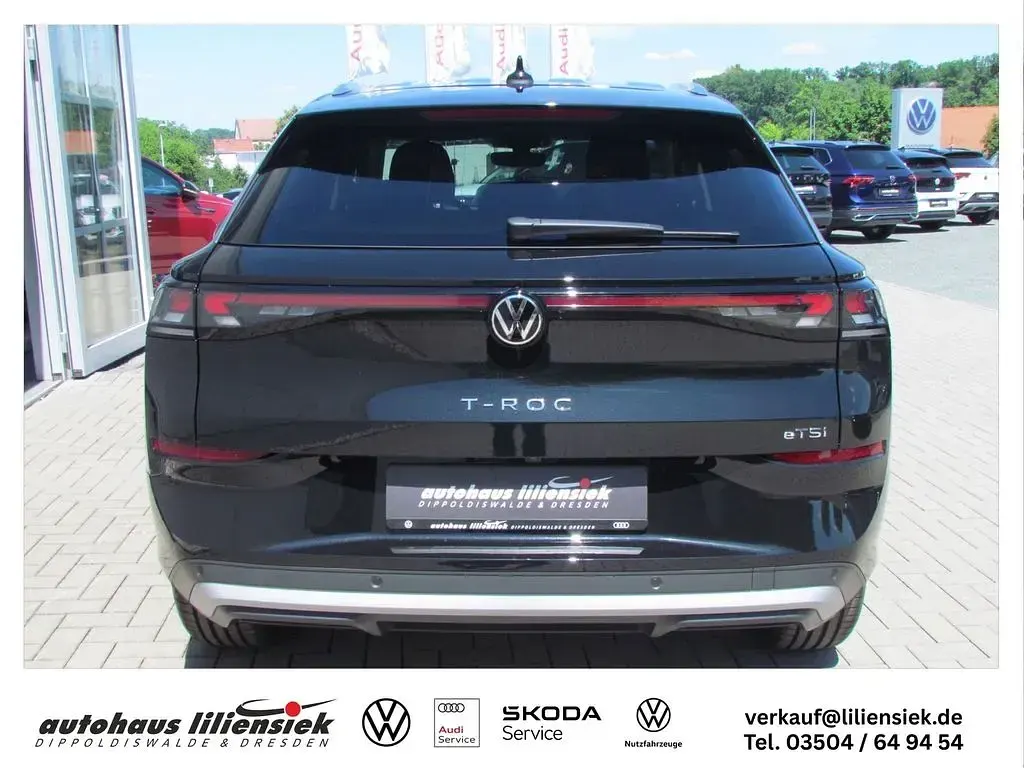 Neu VW T-Roc Style 116 PS (85 kW) 2026 Grenadillschwarz metallic SUV