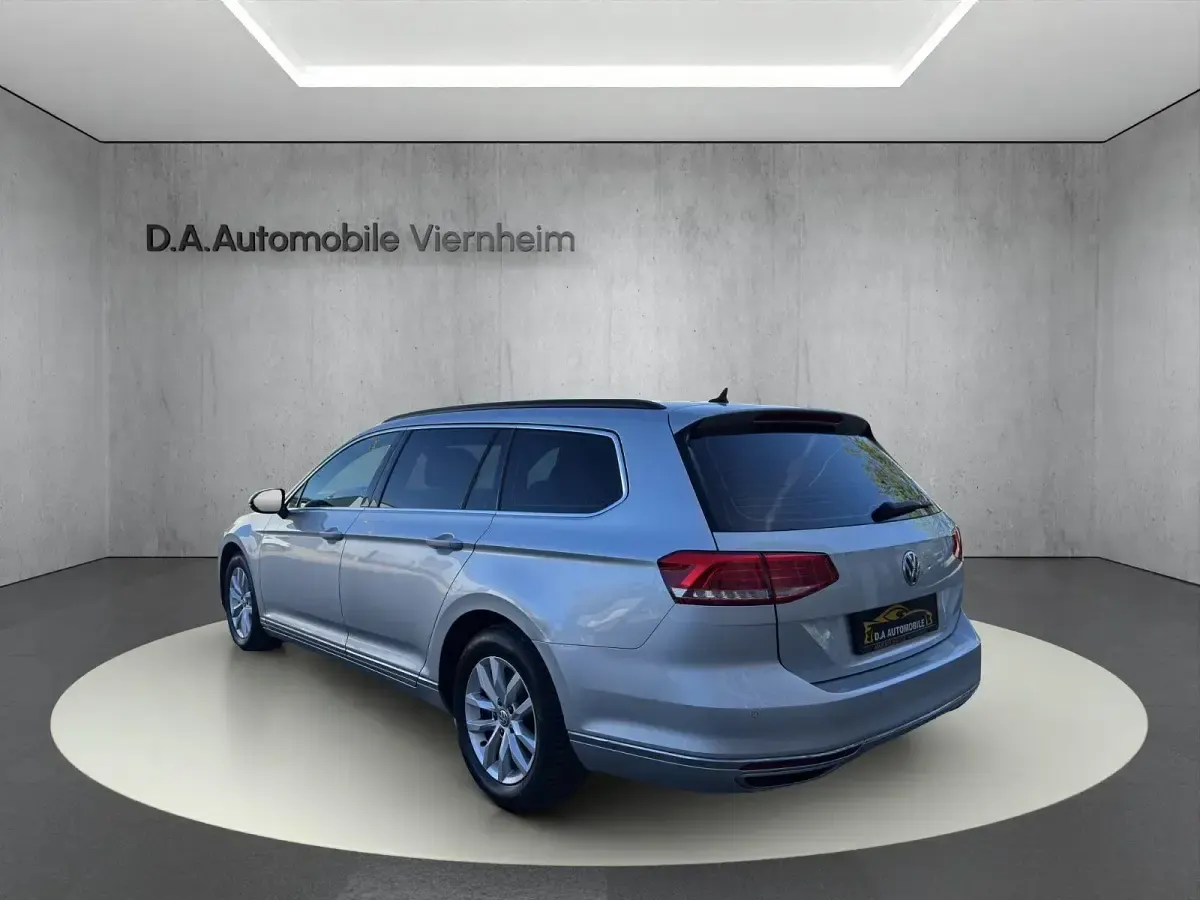 Gebraucht VW Passat Comfortline 190 PS (139 kW) 2016 Silber Kombi