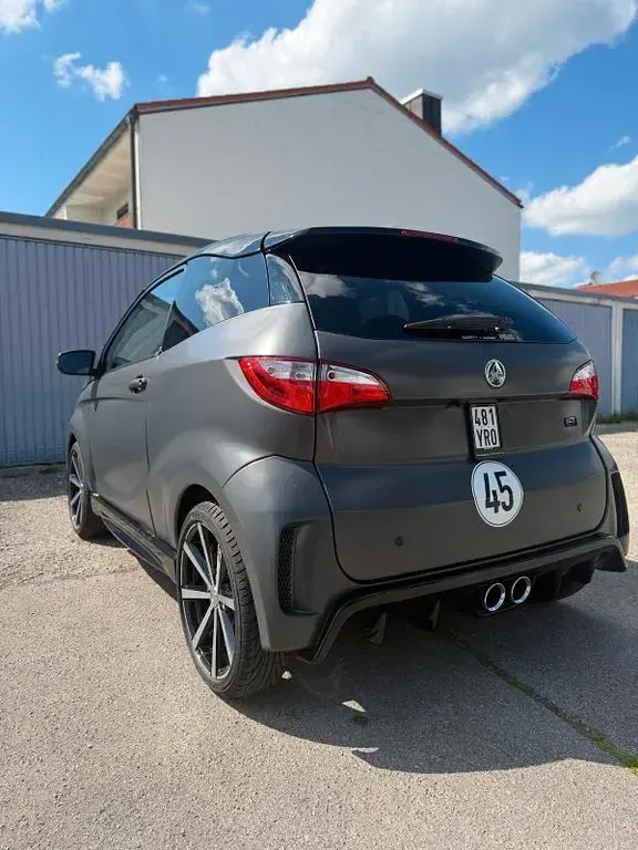 Second-hand Aixam Coupe 2023 Gri Coupe