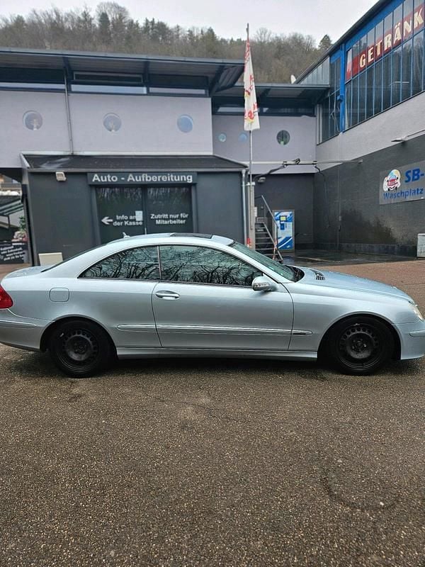 Gebraucht Mercedes CLK280 231 PS (169 kW) 2007 Andere farben Coupé