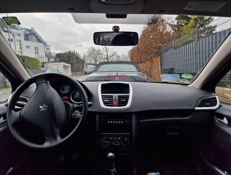 Gebraucht Peugeot 207 90 PS (66 kW) 2009 Grau Kombi