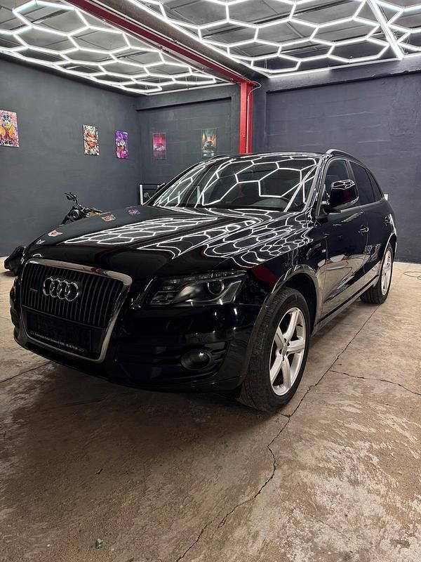 Gebraucht Audi Q5 180 PS (132 kW) 2011 Schwarz SUV