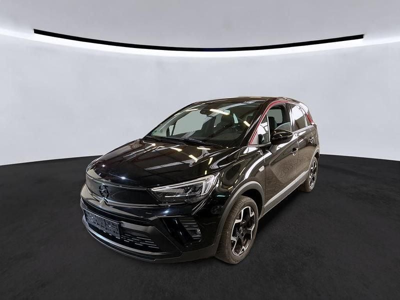 Schwarz schwarz perla nera (metallic) Gebraucht 2023 Opel Crossland GS Line SUV | 15.980 € (Guter Preis) - Bild 1/4
