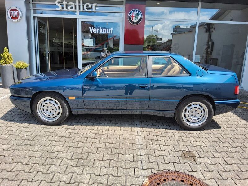 Blau Gebraucht 1995 Maserati Ghibli Coupé | 21.900 € - Bild 1/4