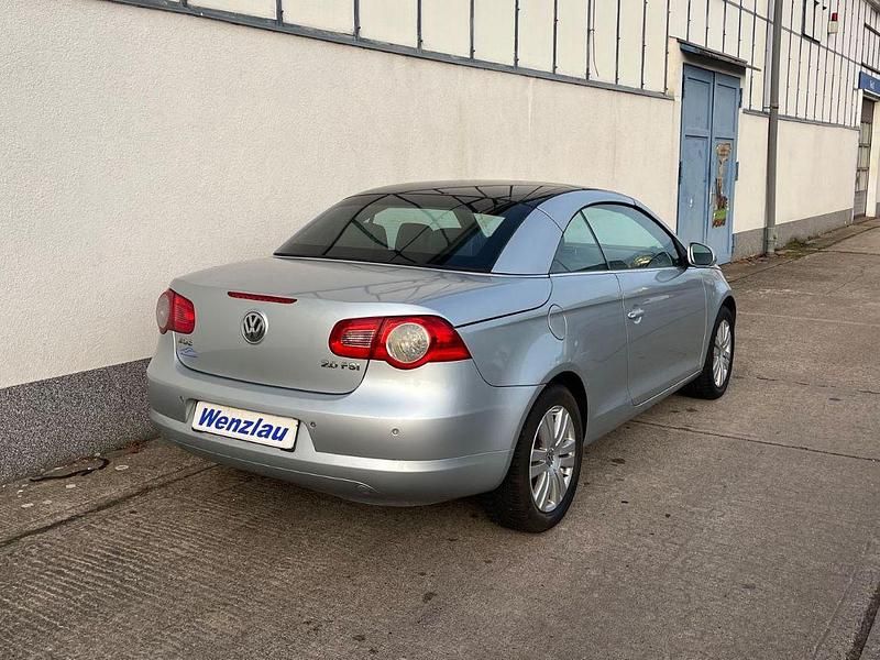 Gebraucht VW Eos Individual 150 PS (110 kW) 2007 Silber Cabrio