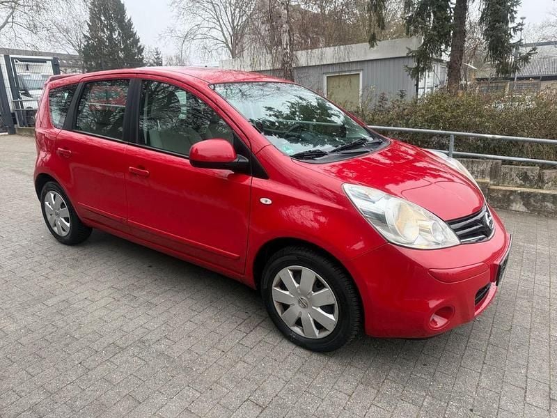 Gebraucht Nissan Note Acenta 88 PS (64 kW) 2010 Rot Limousine
