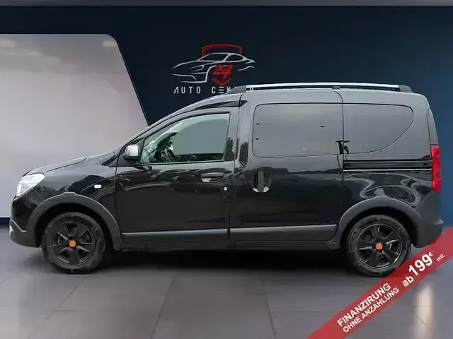 Gebraucht Dacia Dokker Stepway 116 PS (85 kW) 2019 Schwarz Van / Kleinbus