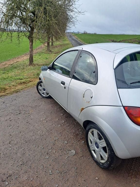 Gebraucht Ford Ka 70 PS (51 kW) 2006 Silber Kleinwagen