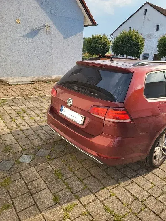 Gebraucht VW Golf VII United 150 PS (110 kW) 2020 Rot Kombi