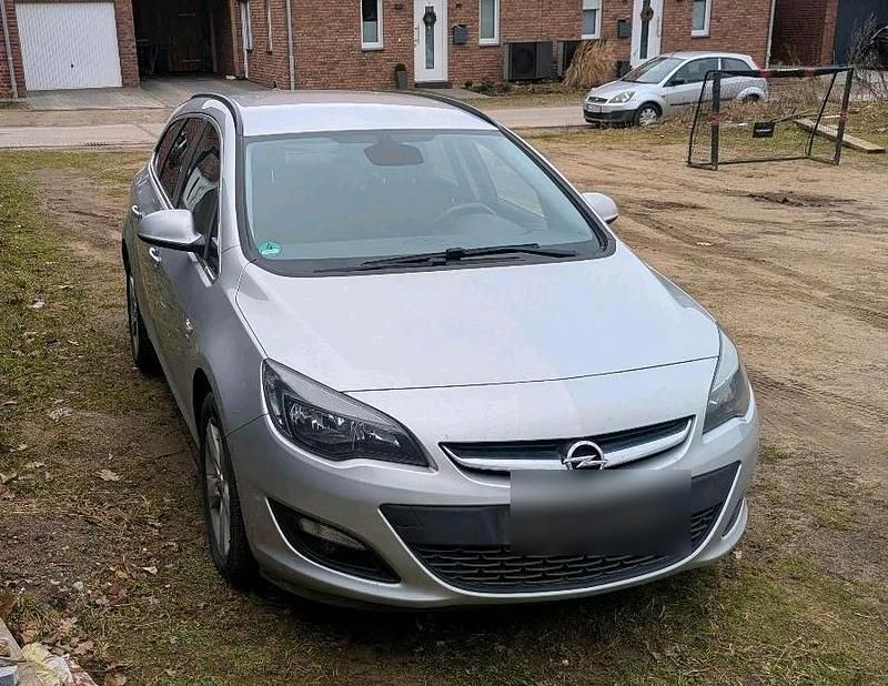 Gebraucht Opel Astra 110 PS (80 kW) 2014 Silber Kombi
