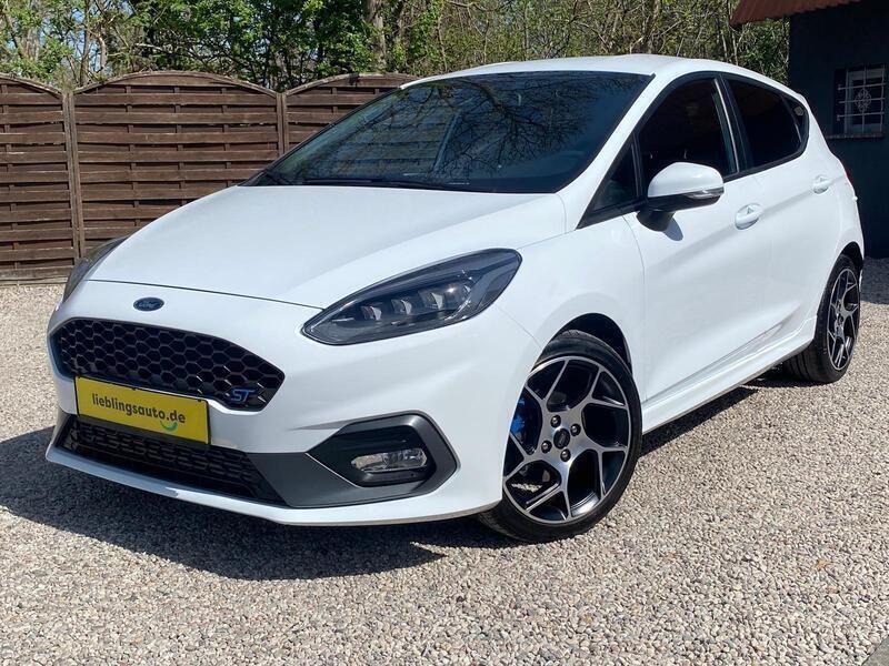 Weiß Gebraucht 2019 Ford Fiesta Performance Edition Kleinwagen | 18.499 € (Fairer Preis) - Bild 1/3