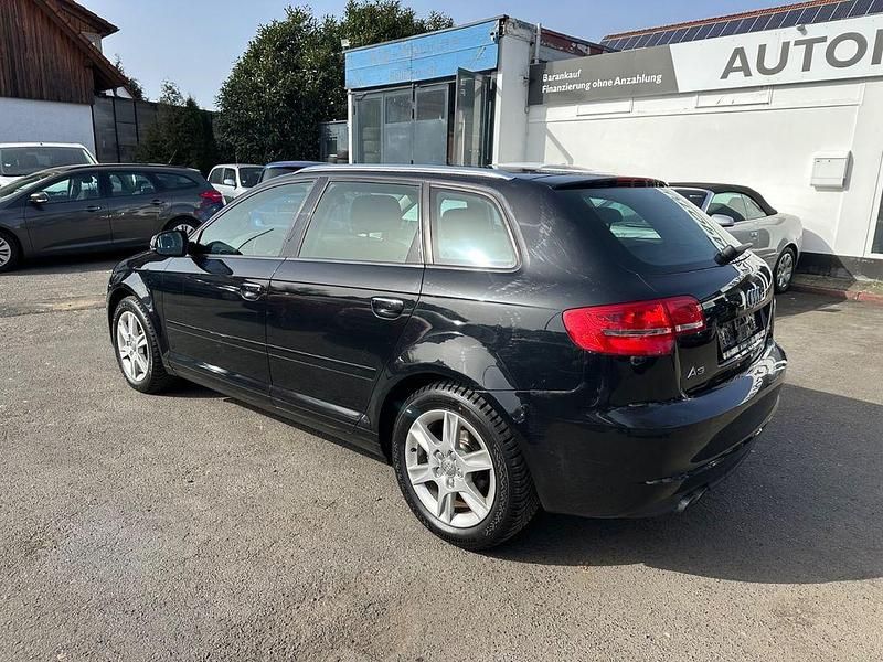 Gebraucht Audi A3 Attraction 125 PS (91 kW) 2011 Schwarz Kleinwagen