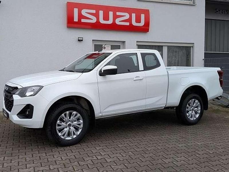 Neu Isuzu D-Max 163 PS (119 kW) 2026 Splash white Van / Kleinbus
