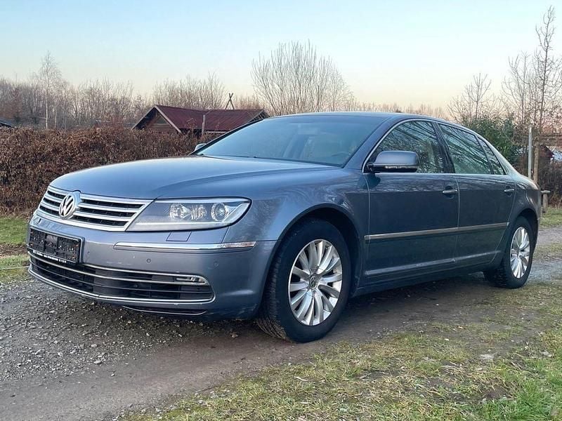 Gebraucht VW Phaeton 245 PS (180 kW) 2015 Grau Limousine