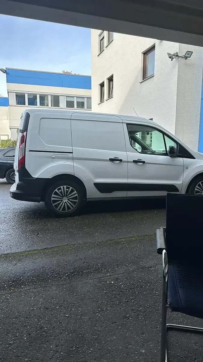 Gebraucht Ford Transit Connect 75 PS (55 kW) 2020 Weiß Van / Kleinbus