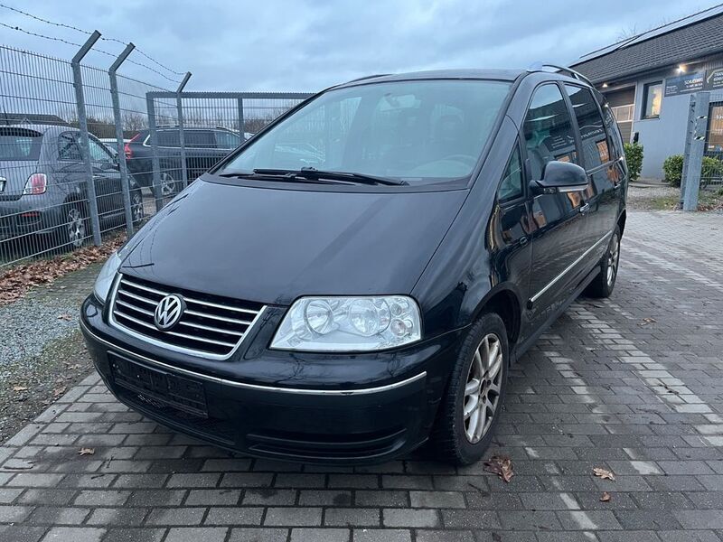 Schwarz Gebraucht 2006 VW Sharan Trendline Van / Kleinbus | 2.990 € (Guter Preis) - Bild 1/4