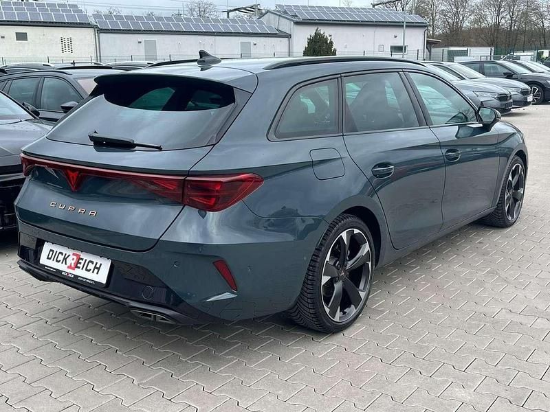 Gebraucht Cupra Leon 150 PS (110 kW) 2025 Blau Limousine