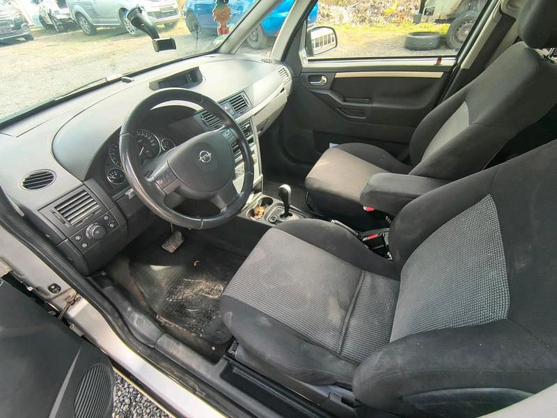 Usata Opel Meriva 2003 Grigio Monovolume