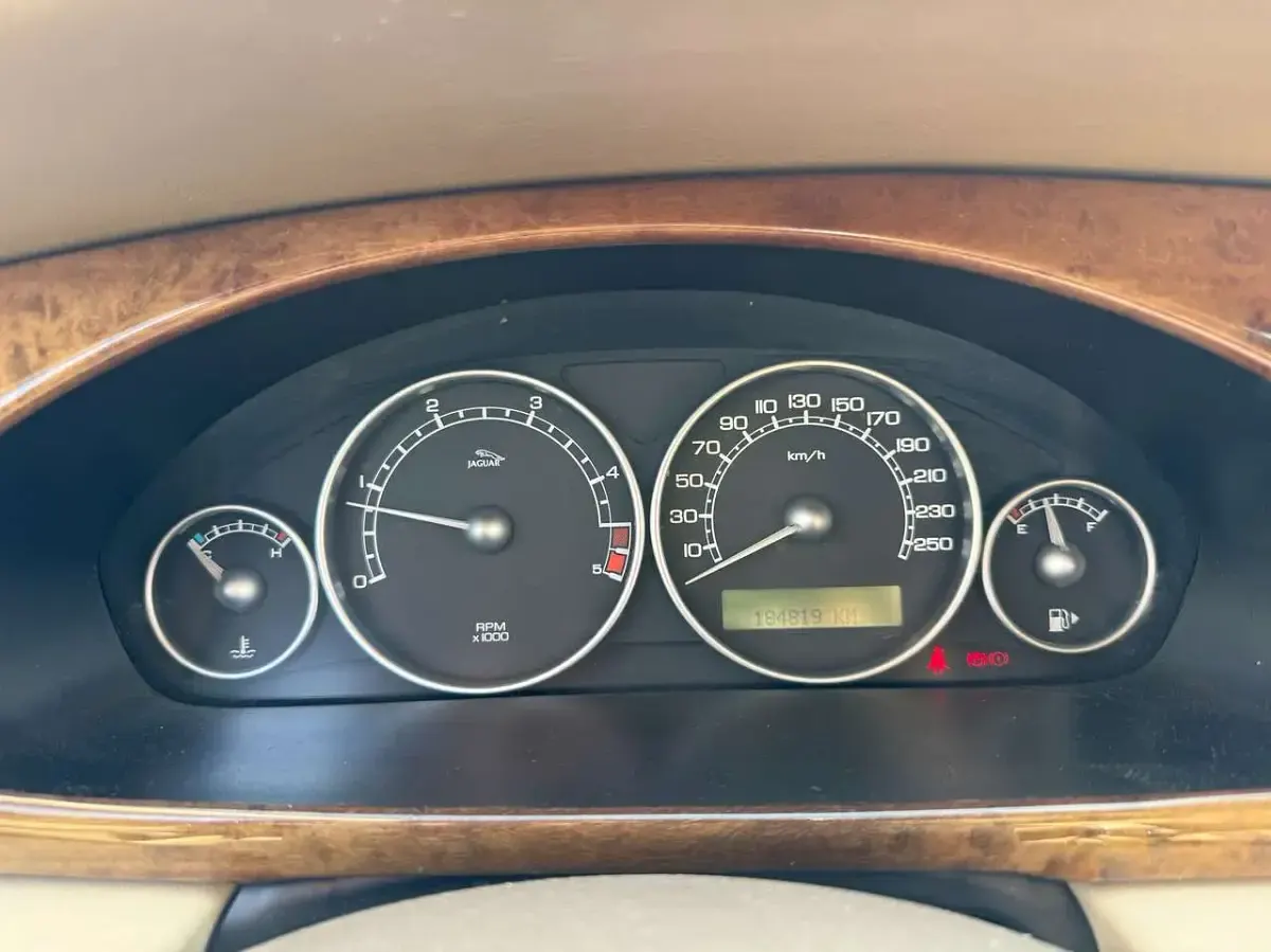 Second-hand Jaguar X-type 131 CP (96 kW) 2004 Gri Berlinǎ