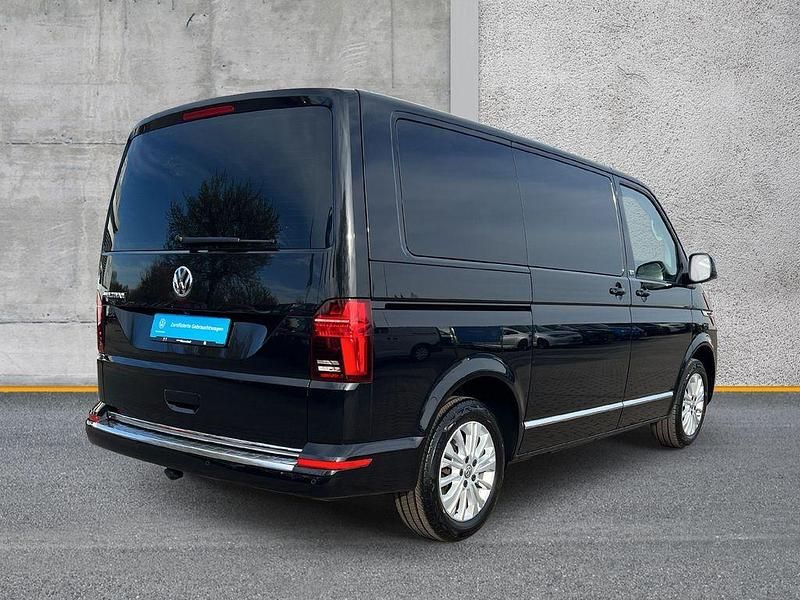 Usata VW Multivan Generation Six 204 CV (150 kW) 2021 Nero Monovolume