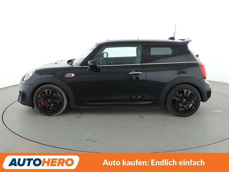 Gebraucht Mini John Cooper Works 231 PS (169 kW) 2019 Schwarz Kleinwagen