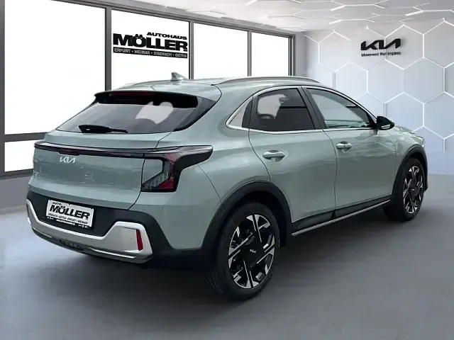 Neu Kia XCeed Spirit 150 PS (110 kW) 2026 Grau SUV