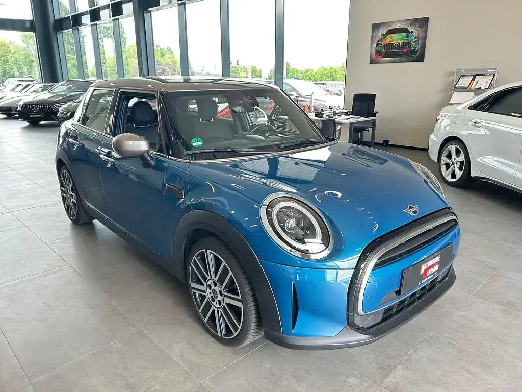 Gebraucht Mini Cooper 136 PS (100 kW) 2021 Blau Kleinwagen