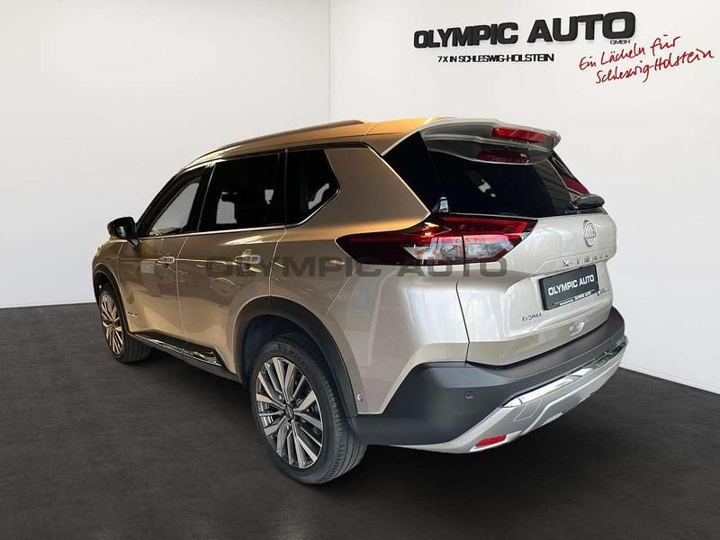 Gebraucht Nissan X-Trail Tekna 213 PS (156 kW) 2025 Silber SUV