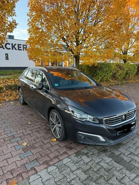 Grau Gebraucht 2017 Peugeot 508 GT Kombi | 8.700 € (Guter Preis) - Bild 1/4