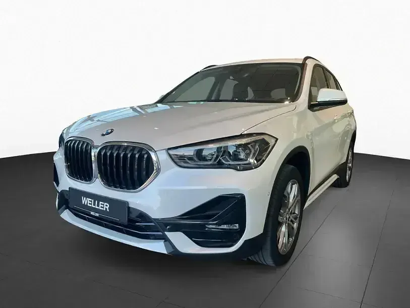 Gebraucht BMW X1 Comfort Edition 190 PS (139 kW) 2021 Mineralweiß (weiß) SUV