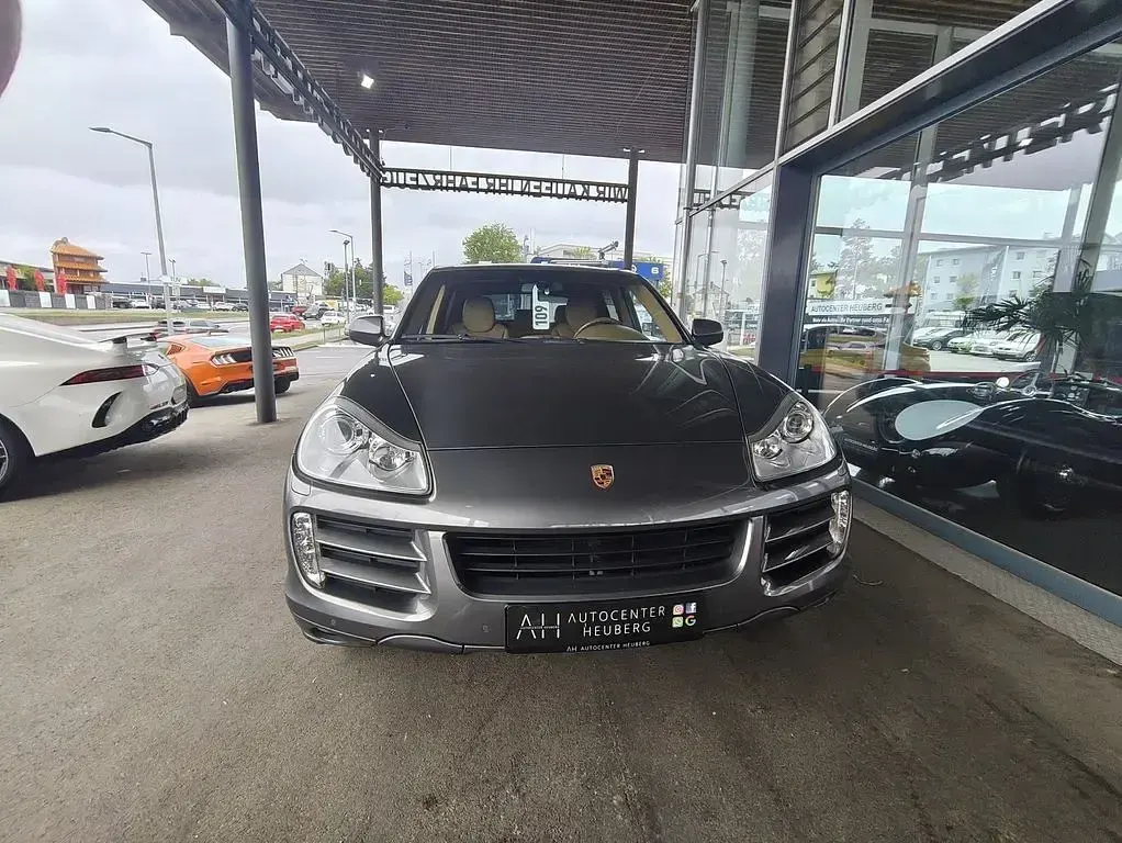 Second-hand Porsche Cayenne 290 CP (213 kW) 2008 Gri SUV