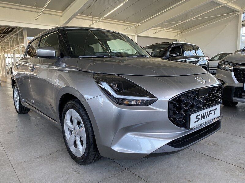Premuim silver Gebraucht 2025 Suzuki Swift Comfort Kleinwagen | 18.900 € (Etwas zu teuer) - Bild 1/4