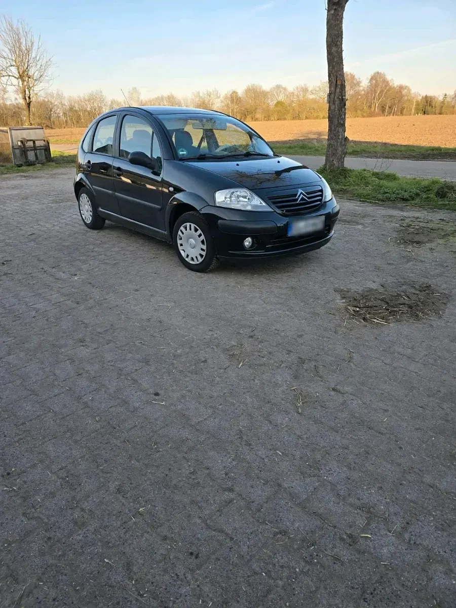 Gebraucht Citroën C3 75 PS (55 kW) 2003 Schwarz Kleinwagen