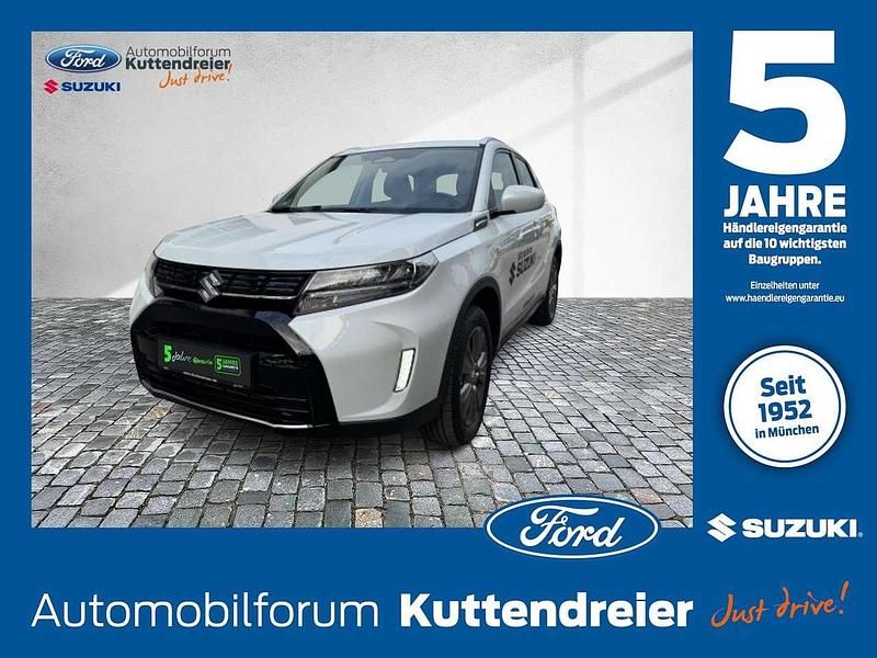 Cool white pearl metallic Gebraucht 2025 Suzuki Vitara Club SUV | 17.890 € - Bild 1/4
