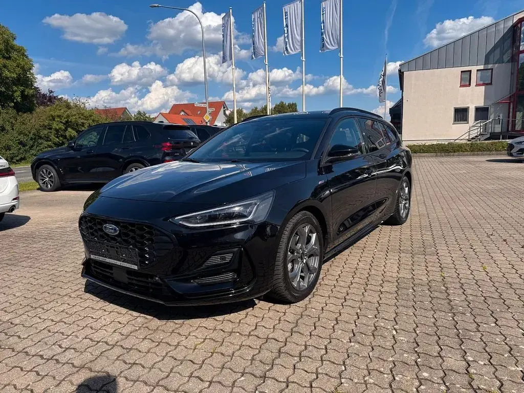 Gebraucht Ford Focus ST-Line X 155 PS (114 kW) 2024 Obsidian schwarz met. (metallic) Kombi