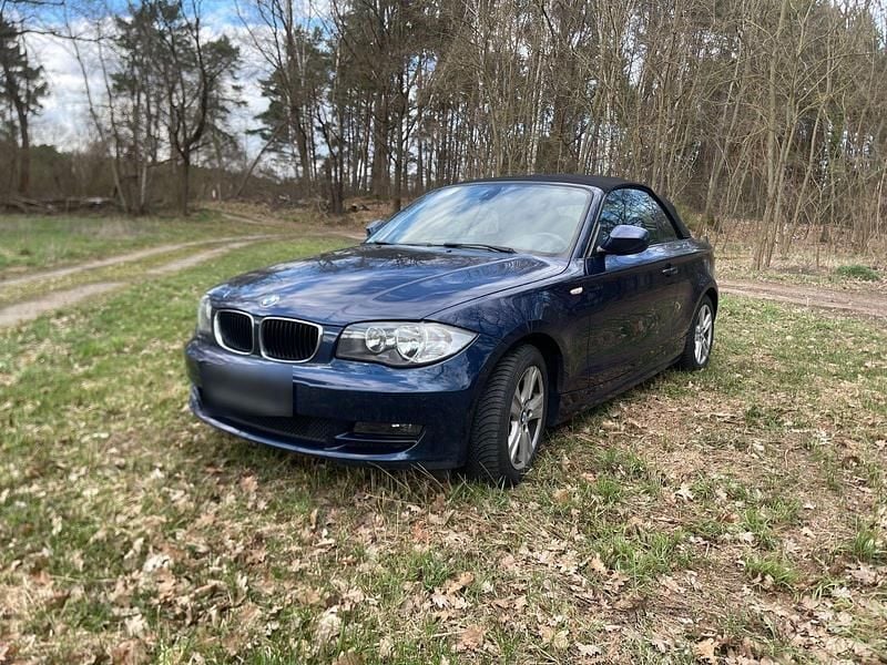 Gebraucht BMW 118 Cabriolet 143 PS (105 kW) 2010 Blau Cabrio