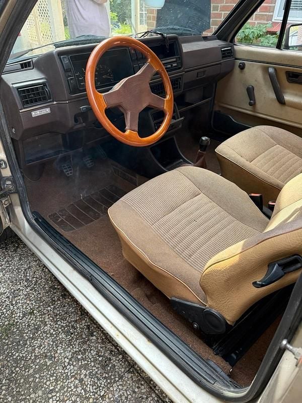 Gebraucht VW Golf II 55 PS (40 kW) 1986 Gold Kleinwagen