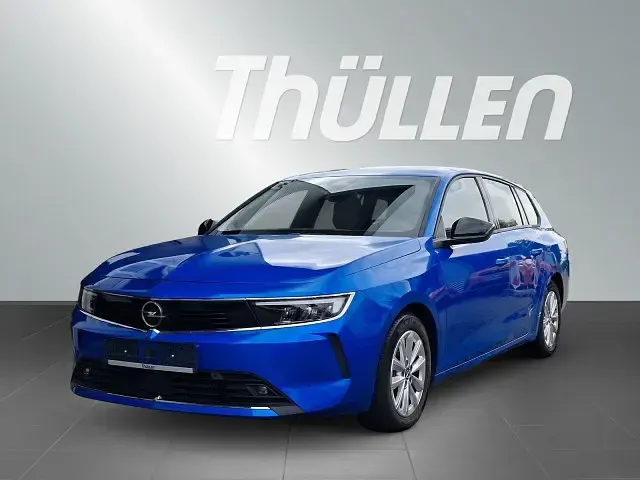 Käytetty Opel Astra Edition 131 HP (96 kW) 2022 Viistoperä