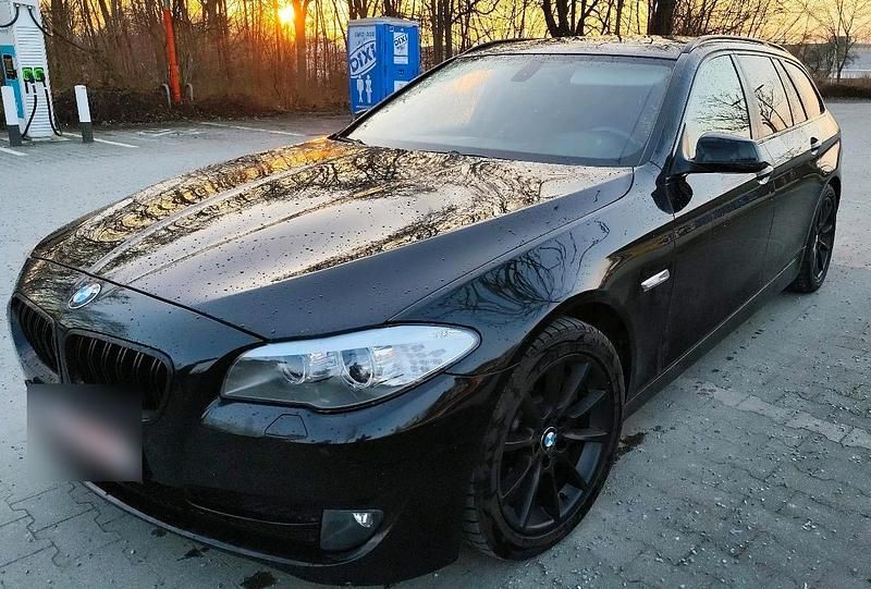 Gebraucht BMW 535 300 PS (220 kW) 2011 Schwarz Kombi