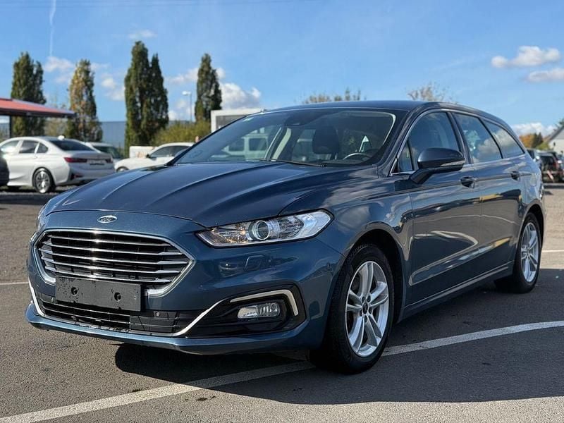 Gebraucht Ford Mondeo Titanium 190 PS (139 kW) 2019 Blau Limousine