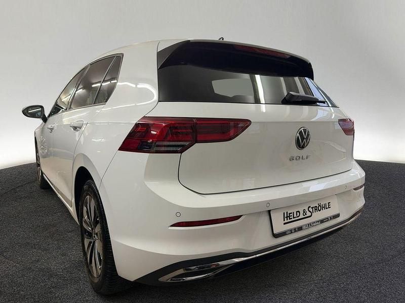 Gebraucht VW Golf VIII Move 110 PS (80 kW) 2024 Pure white Limousine